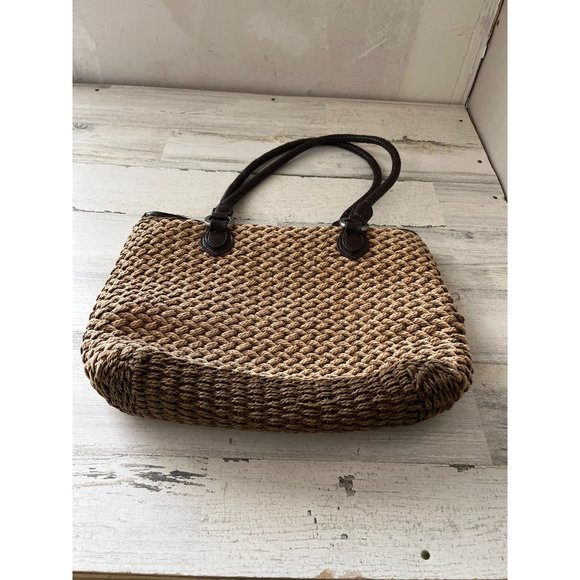 Elka Accessories woman’s straw and leather shoulder tote - Picture 1 of 10
